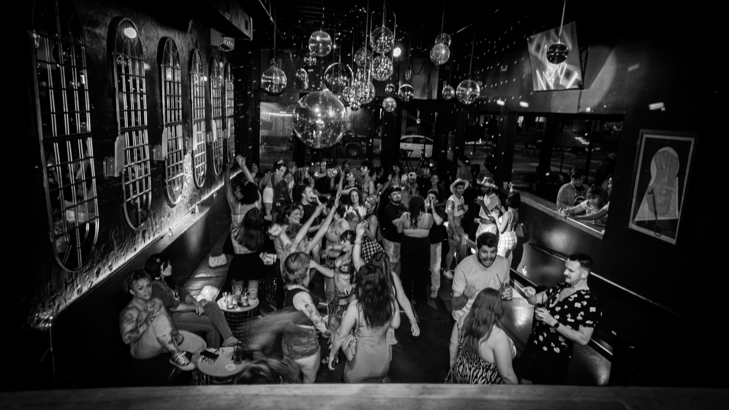 A packed dance floor at a Jacksonville celebration