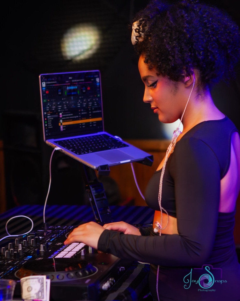 Omy The DJ